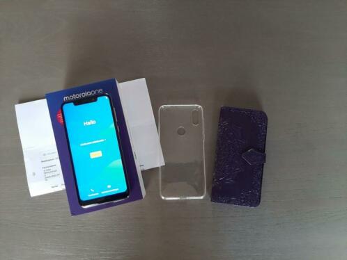 Motorola One White 64gb met garantie zgan.