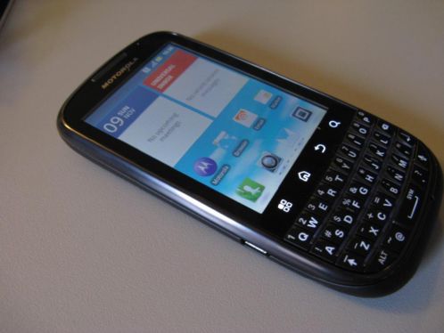 Motorola PRO  Android met fysiek QWERTY-toestenbord