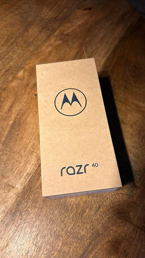 Motorola Raze40 Paars