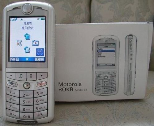 Motorola Rokr E1 met I Tunes en kleuren 034disco034 verlichting