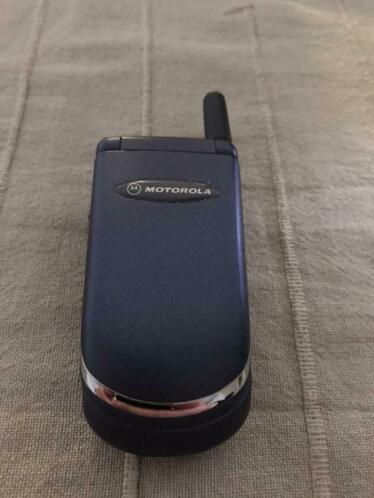 Motorola v serie klap telefoon collectors item 