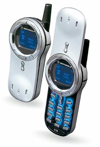 Motorola v70