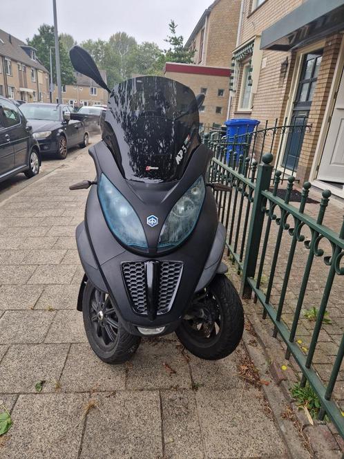 motorscooter  Piaggio MP3 500