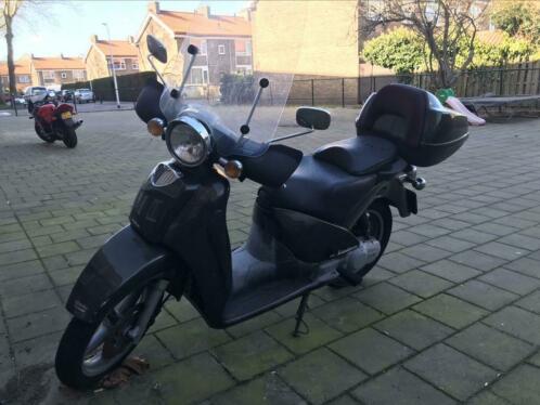 Motorscooter te koop. Scarabeo 125cc