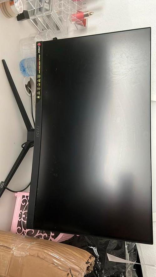 MSI GAMING MONITOR 24 inch curved