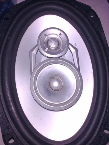 Mtx audio speakers 3 weg.met kapjes in verpakking 250 watt