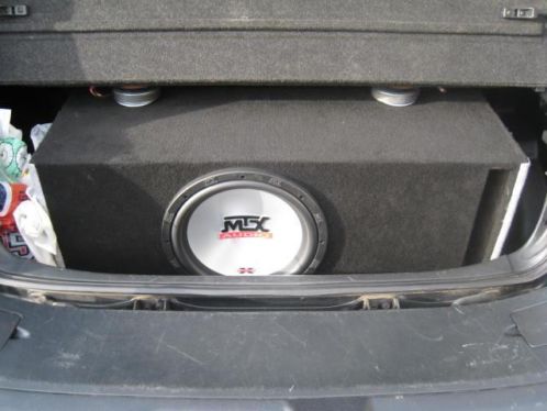 MTX Subwoofer 12 inch in MDF-kast- super bass