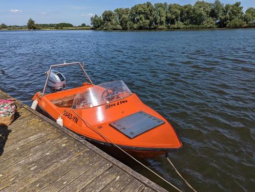 Mulder en Rijke BRB met nieuwe Honda 60pk (2023) en trailer