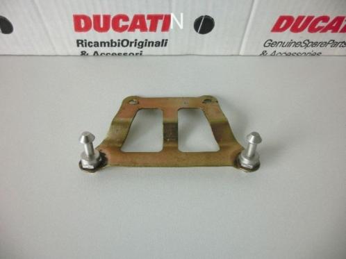 (N) Steun achterlicht biposto Ducati 748 916 996 82711181A