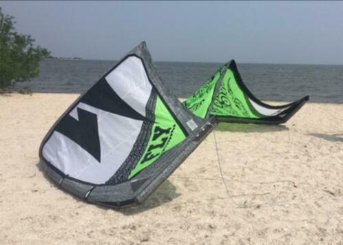 Naish Fly 15m kite incl. Naish bar en tas. Low wind kite