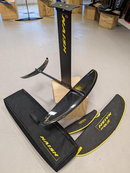 Naish S26 Jet Foil HA1400 met 75cm Alu mast en 280 stab