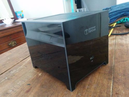 NAS server - Netgear Stora MS2000