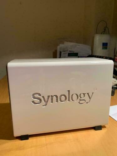 NAS Synology DS212J