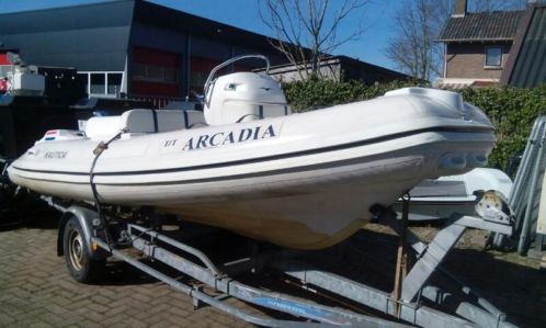 Nautica rib 120pk 4cil. Cummins diesel met trailer
