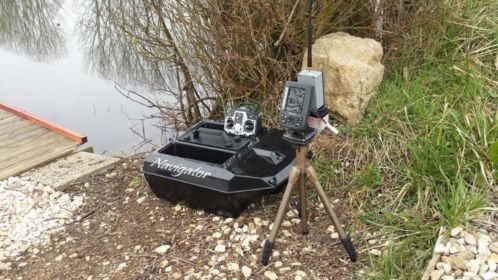 Navigator voerboot verhuur 