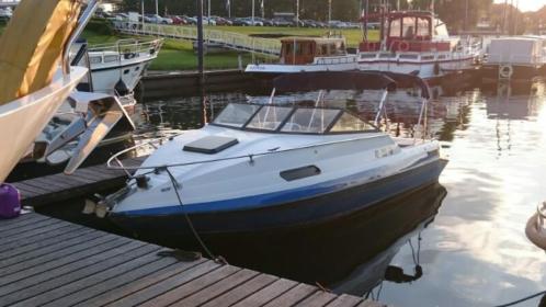 Net speedcruisertje 130pk Mercruiser zonder trailer