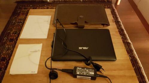 Netbook - Asus Eee PC