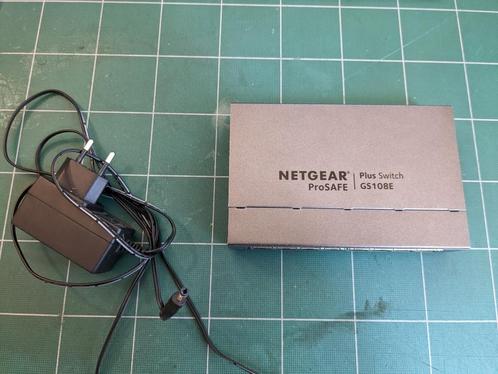 Netgear Gigabit Network Switch 8 poorten - GS108E v3