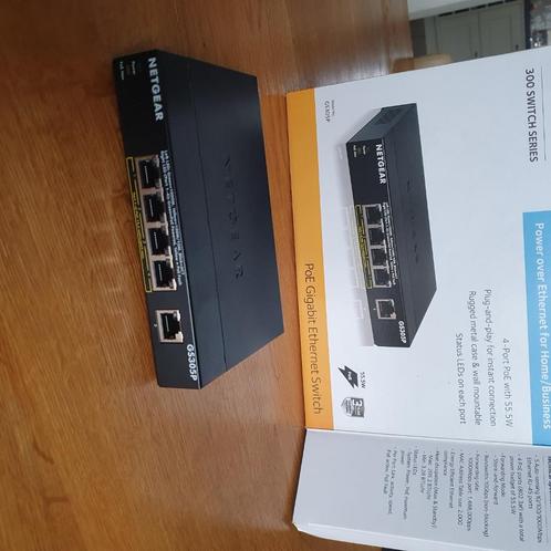 Netgear GS305P 5-port PoE Ethernet switch