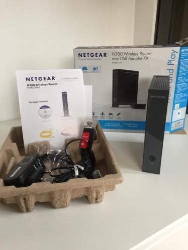 Netgear N300 Wireless Router met USB adapter kit