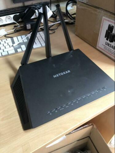 Netgear Nighthawk AC1900 R7000 Smart WiFi Router