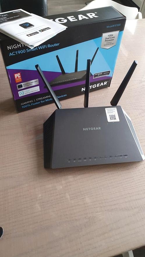 NETGEAR Nighthawk R7000 AC1900 Dual-Band Smart WiFi Router