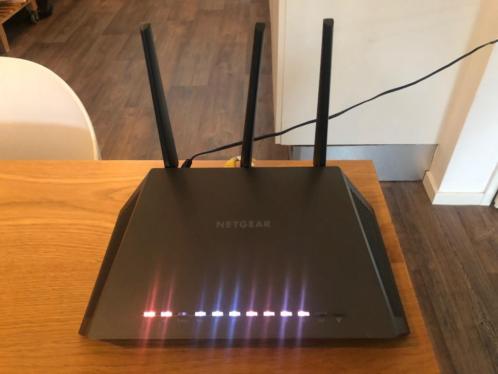 NETGEAR Nighthawk R7000 - Router