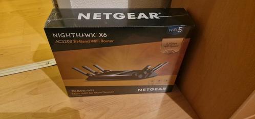 NETGEAR Nighthawk R8000 X6 AC3200 Tri-Band WiFi Router