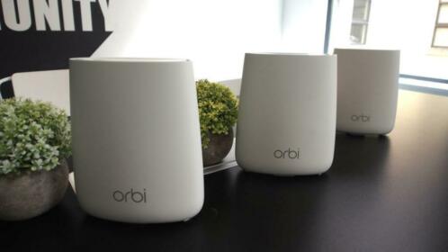 Netgear Orbi RBK53 - Multiroom WiFi 3 Pack COMPLEET IN DOOS