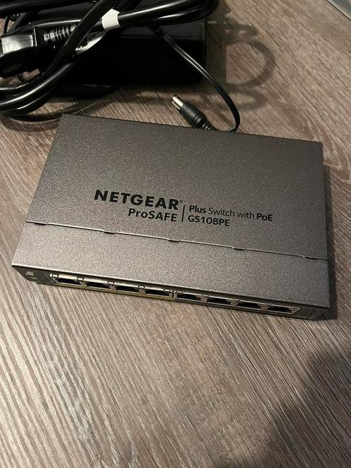 Netgear ProSafe GS108PE plus switch with PoE managed switch