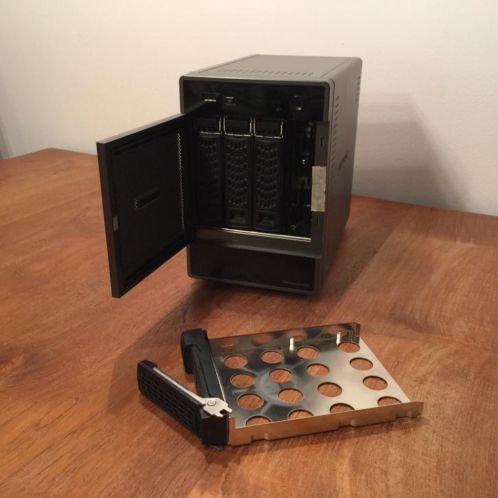 Netgear Readynas Ultra 4 voor backups en media streamen