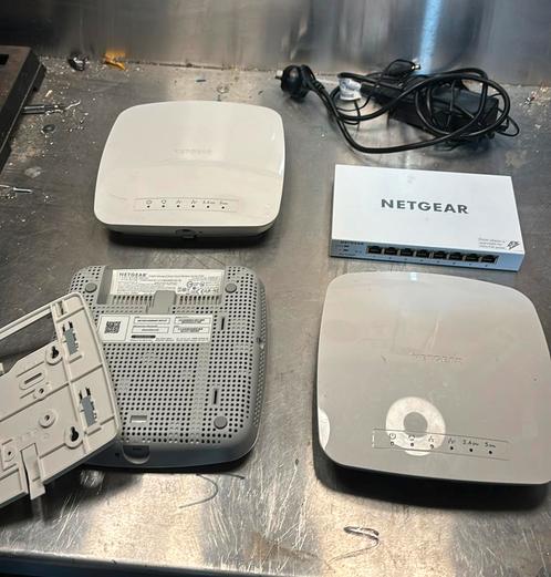 Netgear WAC520 wifi set met power over ethernet