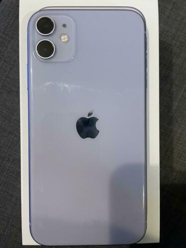 Nette Apple IPhone 11 Paars 64GB incl nieuw glass protector
