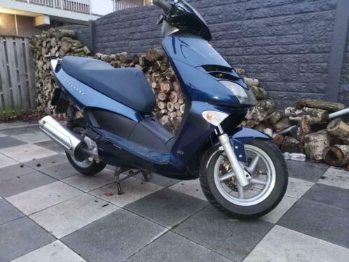 Nette aprilia leonardo 250