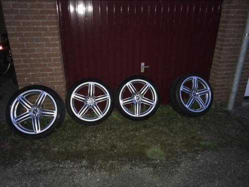 Nette audi rs6 velgenset 20 inch met pirelli pzero banden