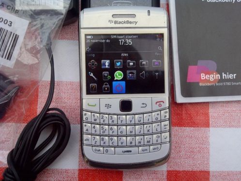 Nette Blackberry Bold 9780