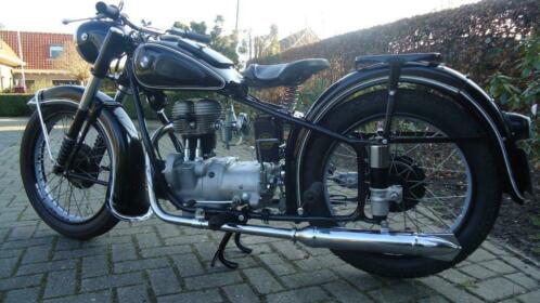 Nette BMW R25. Zie Foto039s.