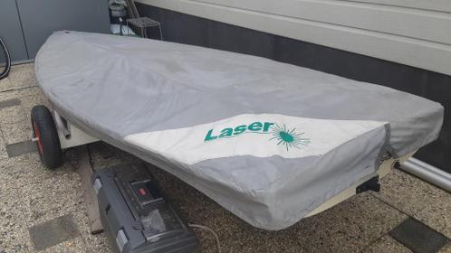 Nette complete Laser, haventrolley en geen mastvoetprobleem