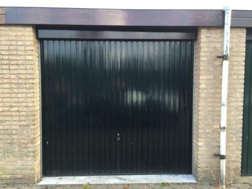 Nette droge garagebox te huur in Rockanje