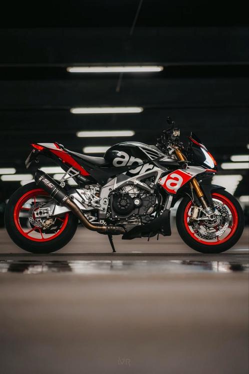 Nette en complete Aprilia Tuono V4 1100 Factory 2016