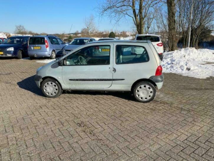 Nette en leuke Renault Twingo 1.2Airco , APK , Lage KM Stand