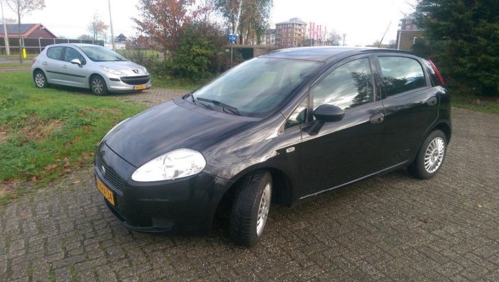 Nette Fiat Punto 2007, 1.2 met AIRCO