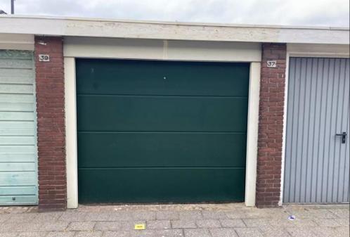 Nette Garagebox op grens Beverwijk  Heemskerk