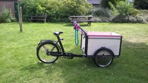Nette, grote, goed onderhouden bakfiets
