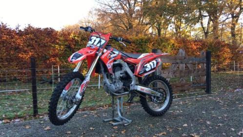 Nette Honda CRF 250