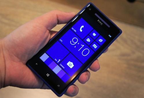 Nette HTC Windows phone 8X