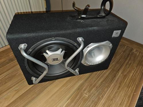 Nette JBL GT5 1204BR (1100W) met JBL GTO 1004 versterker