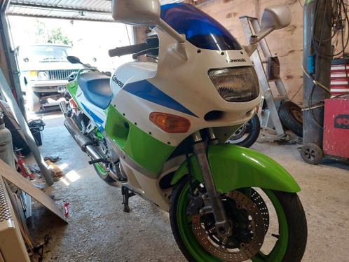 Nette kawasaki zzr 600