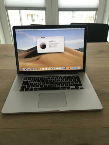 Nette Macbook pro 2015 15 inch met 1 jaar garantie nu 699