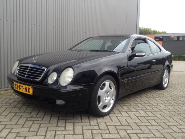 Nette Mercedes CLK 200 Kompr Coupe Eleg AUT 198dkm FULL OPT